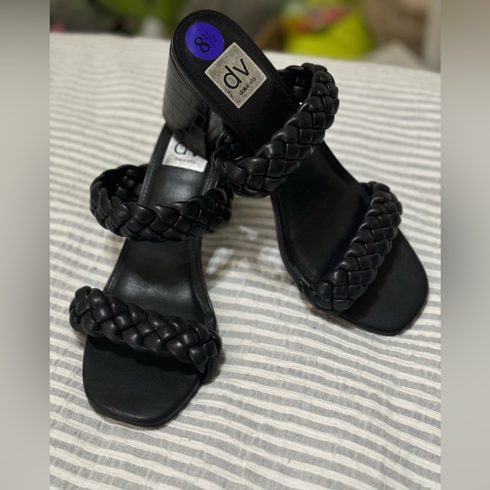 Women’s Shoes